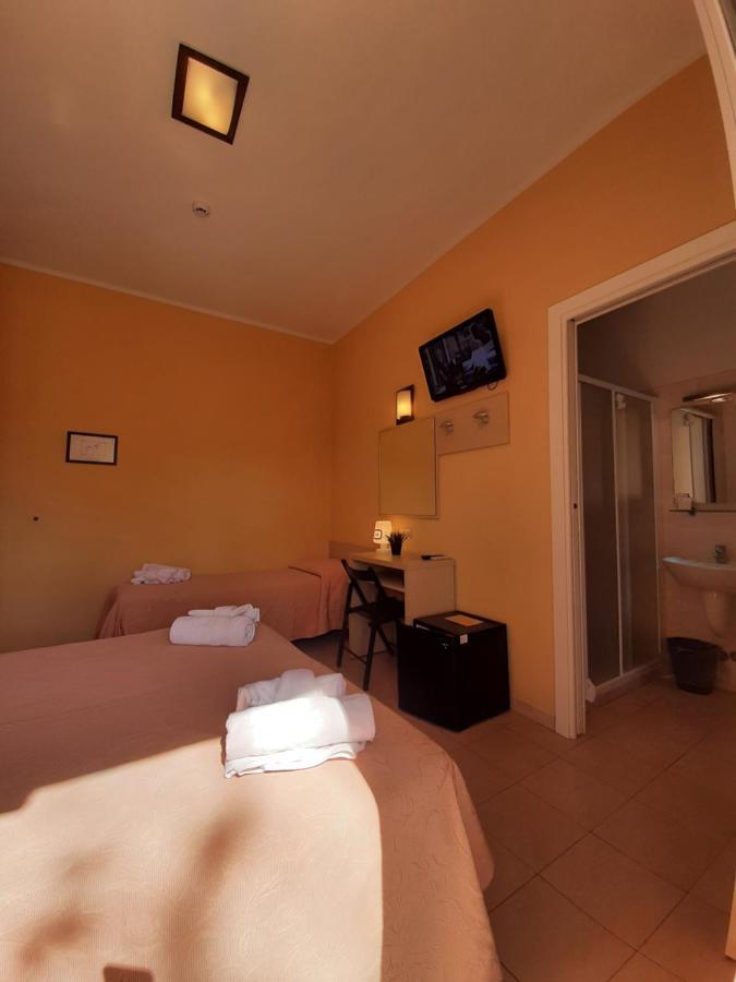 Hotel Originale By Alehotels ริมินี ภายนอก รูปภาพ