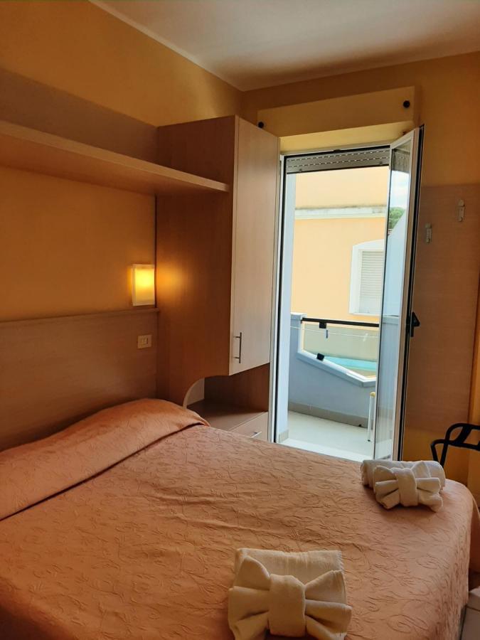 Hotel Originale By Alehotels ริมินี ภายนอก รูปภาพ